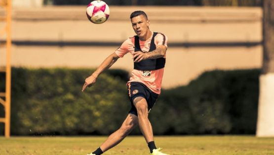 Golazo de Mateus Uribe en el entrenamiento