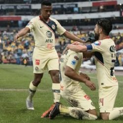 América piensa en una Renovación de su Delantera