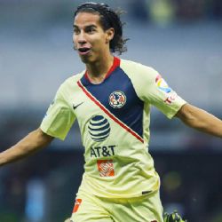 Diego Lainez Confirma su Futuro