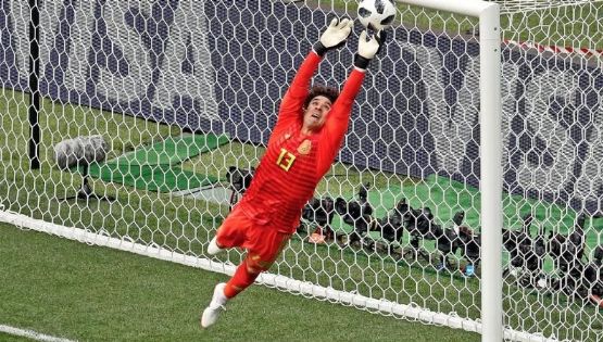 Memo Ochoa empata Récord Histórico en las Copas del Mundo