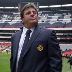 Afición Abandona al América y el Piojo los Defiende