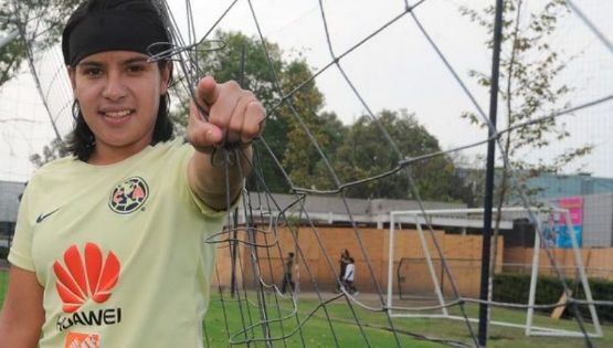 Lucero Cuevas Pone a Temblar a Pumas