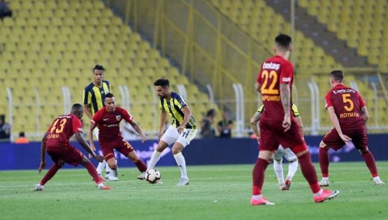 Amargo Debut Para Diego Reyes con el Fenerbahce