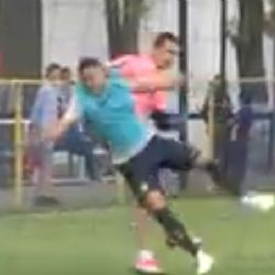 Video | Marchesín 'se Calienta' en el Entrenamiento y Patea a un Juvenil