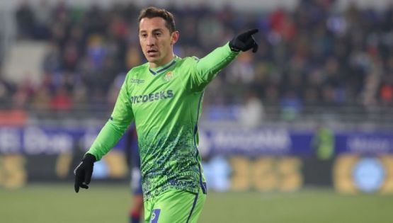 Equipo Español levanta la mano por los servicios de Diego Lainez