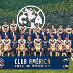 Santiago Baños reveló porque América usó Photoshop en la foto oficial del equipo