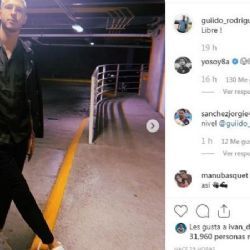 Guillermo Ochoa Trollea a Guido Rodríguez por su nuevo look