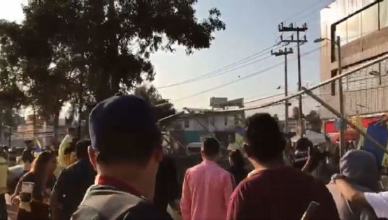 Video| Reja se vence y cae sobre aficionados Americanistas