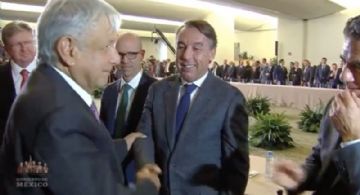 Video: Azcarraga bromea con AMLO por la derrota de América