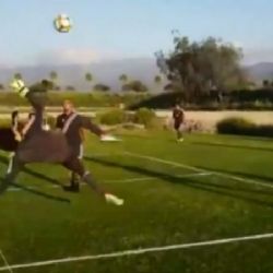 Video | Memo Ochoa hace Impresionante Chilena en Entrenamiento del Tricolor