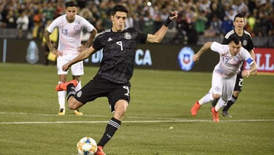 La Prensa Europea destaca Actuación de Raúl Jiménez contra Chile