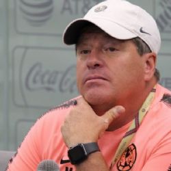 Miguel Herrera habla sobre la participación de Ménez en Liguilla