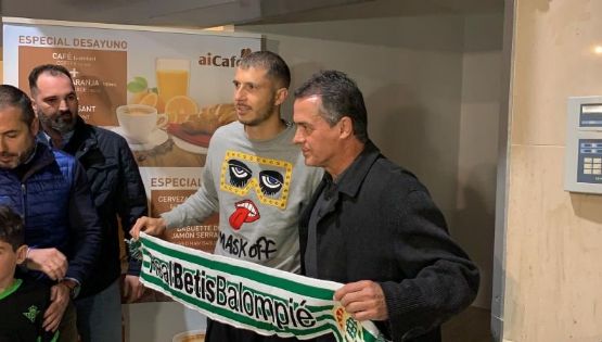Video | Así fue la Llegada de Guido Rodríguez a España