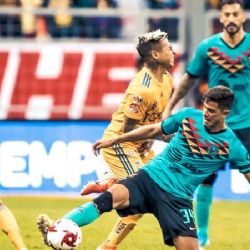 Giovani dos Santos es reconocido en el 11 Ideal de la Liga MX