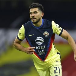 Henry Martín envía mensaje a su afición tras salir positivo a Covid