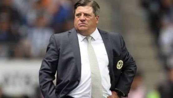 Miguel Herrera manda recado a Roger Martínez y Andrés Ibargüen