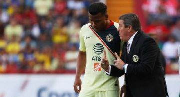 Miguel Herrera volvió a defender a Roger Martínez después de su actuación en Concachampions