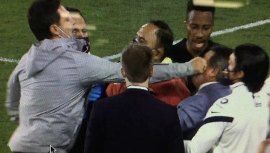 Miguel Herrera se va a los golpes con el auxiliar del LAFC