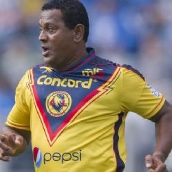 El Candidato de Antonio Carlos Santos para dirigir al Club América