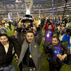 John Sutcliffe: Turco Mohamed no es opción para el América