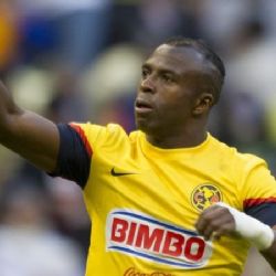 Antonio Valencia confiesa los elogios que daba 'Chucho' Benítez hacia Raúl Jiménez