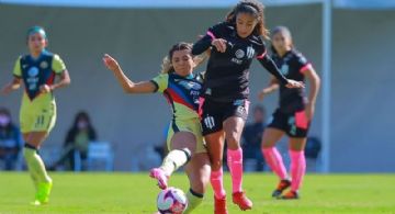 América Femenil con amplio dominio jugando en el Estadio Azteca