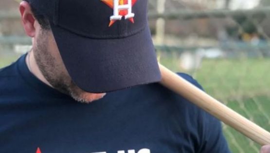 Los Astros de Houston utilizan mercancía al estilo del América