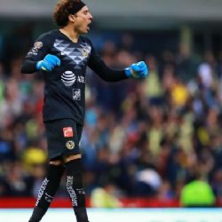 Prensa y Afición se rinden ante Memo Ochoa