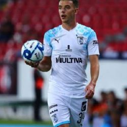Futbolista del Querétaro lanza Guiño al América