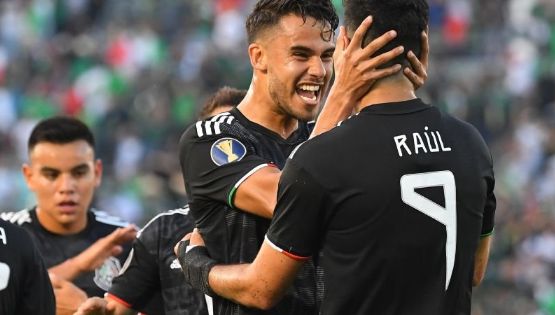 Diego Reyes se rinde ante el talento de Raúl Jiménez