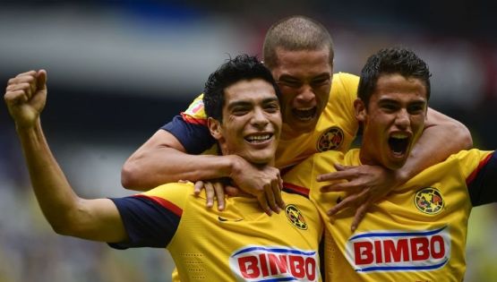 Canterano Azulcrema confiesa las Dificultades que pasó en América