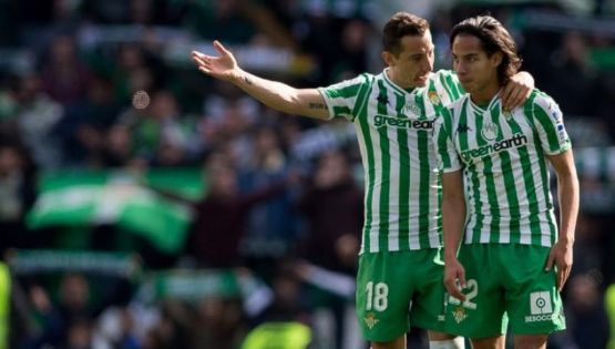 Broma Pesada de Andrés Guardado a Diego Lainez por su cumpleaños