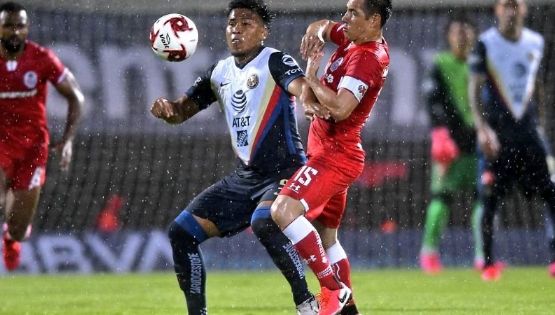 Afición Americanista se rinde ante el Nuevo Uniforme de Memo Ochoa