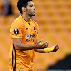 Video | Raúl Jiménez marca Golazo de Penal en la Europa League