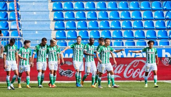 Video| Diego Lainez en 3 minutos cambia el partido y aporta en la victoria del Real Betis