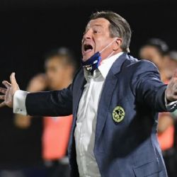 La Pioja Herrera manda guiño para que su padre Miguel Herrera llegue a Cruz Azul