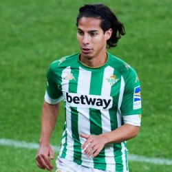 Diego Lainez acelera su recuperación y se perfila para reaparecer con el Real Betis
