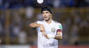 Wolverhampton celebra el gol de Raúl Jiménez con la Selección Mexicana frente a El Salvador