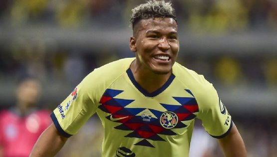 Aficionados colombianos explotan contra el delantero del Club América, Roger Martínez 
