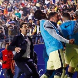 Video | Santiago Solari enamora a la afición del Club América con su efusivo festejo en el gol de Roger Martínez 