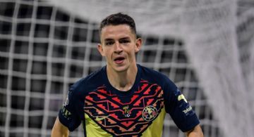 Santiago Solari elogia el torneo que está dando el mediocampista español Álvaro Fidalgo 