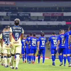 Afición de Cruz Azul deja amenazante mensaje en las instalaciones del Club América