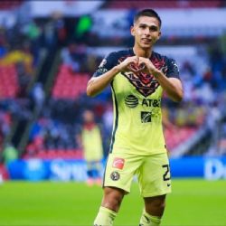 Afición mexicana exige la convocatoria del futbolista Salvador Reyes a la Selección