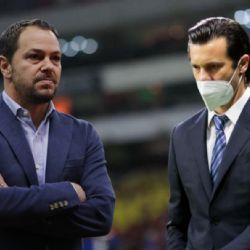 Club América decidió el futuro de Santiago Baños y Santiago Solari tras la eliminación en Liguilla