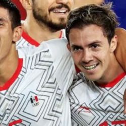 La comparativa completa entre Uriel Antuna y Sebastián Córdova 