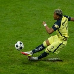 Inédita reacción de Santiago Solari tras la falla de Roger Martínez en el penal contra Rayados 