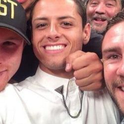 Miguel Layún se rinde ante el 'Canelo' Álvarez tras su gran victoria contra Caleb Plant