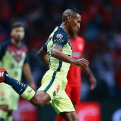 El mediocampista uruguayo que busca el Club América para suplir una posible baja de Pedro Aquino