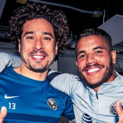 Video | Emotivo encuentro entre Memo Ochoa y Jonathan dos Santos en el Club América