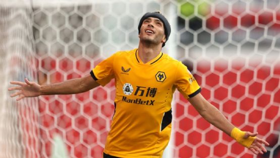 Video | Golazo de Raúl Jiménez es nominado al mejor del mes en la Premier League